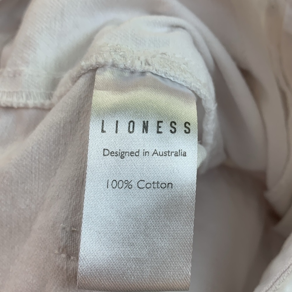 Lioness white denim painter’s pants jeans, size Medium - Picture 9 of 10